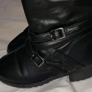 Toddler Size 8 Black Boots